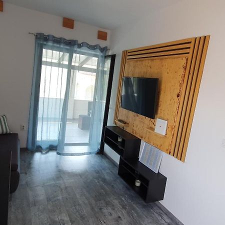 Apartman Joanna Stara Novalja Exteriér fotografie